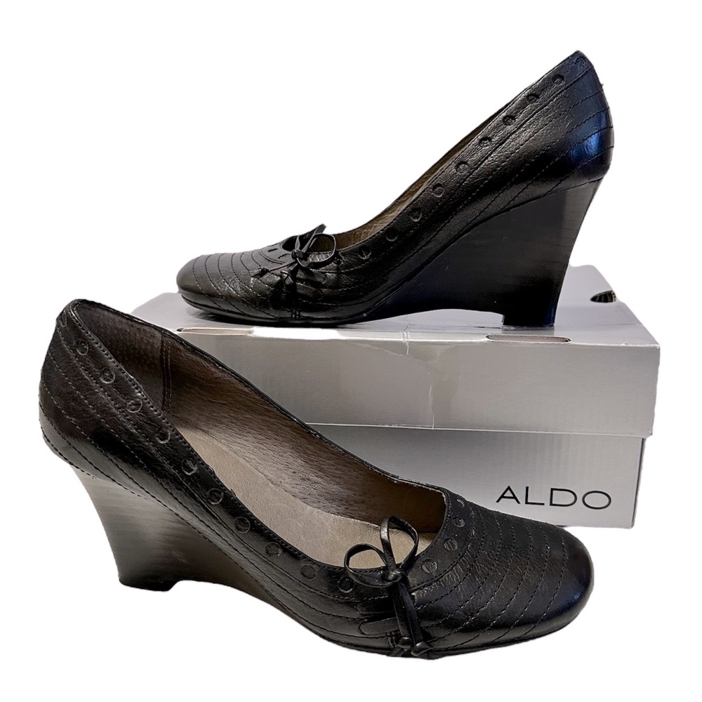 Aldo Black Leather Wedge Pumps SZ 7.5
